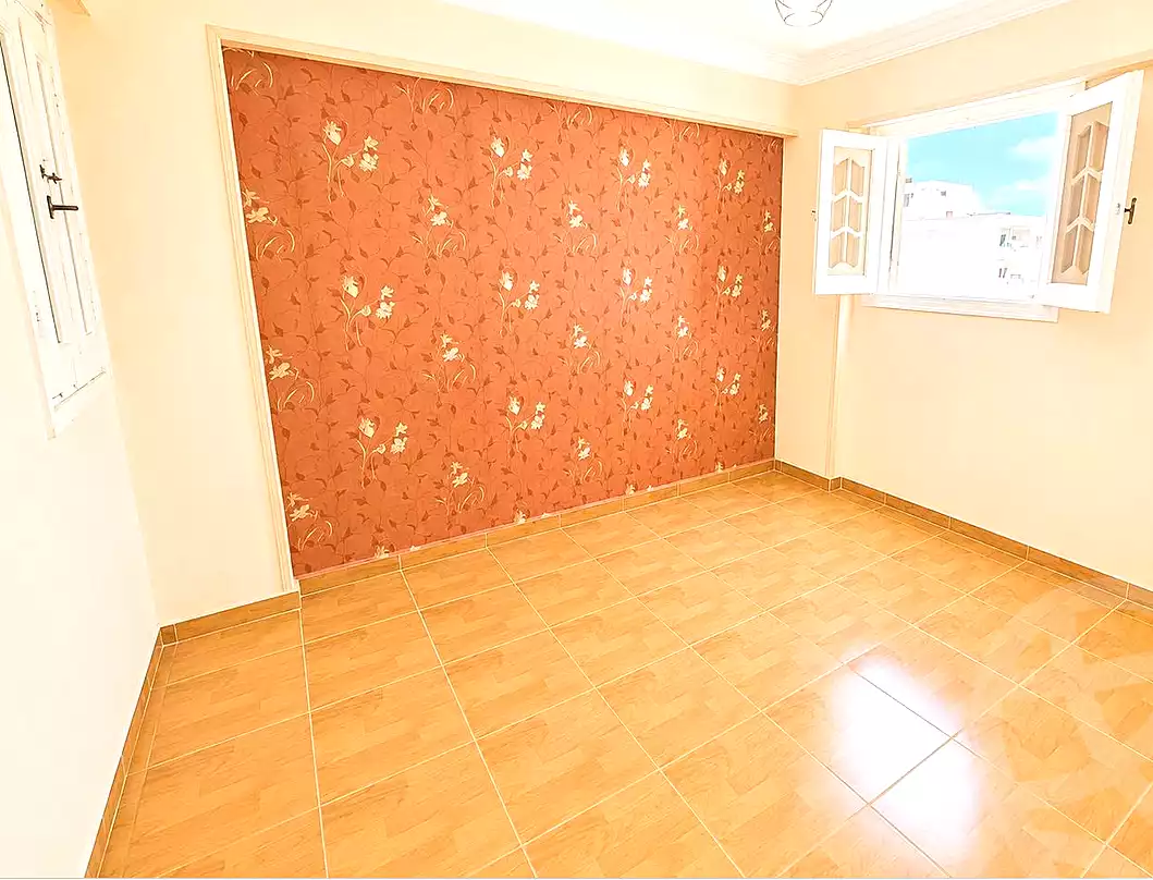 https://aqarmap.com.eg/en/listing/7198638-for-sale-alexandria-camp-cesar-tiba-st