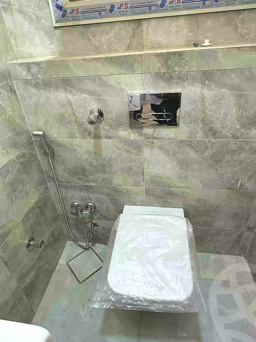 https://aqarmap.com.eg/ar/listing/7198693-for-rent-cairo-6th-of-october