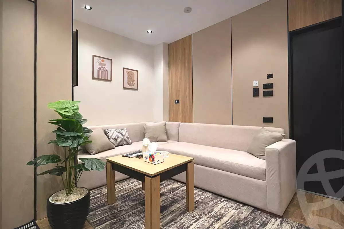 https://aqarmap.com.eg/ar/listing/7199002-for-sale-cairo-6th-of-october-el-ahyaa-neighborhood-1st-al-maahad