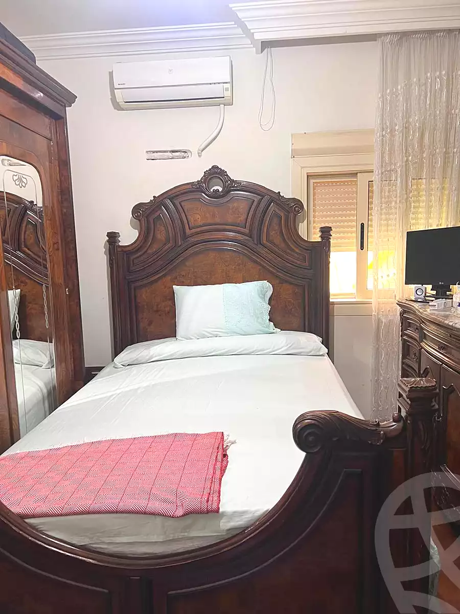 https://aqarmap.com.eg/ar/listing/7199297-for-sale-cairo-new-cairo-madinaty-lmntq-lthnyh-fylt-group-12