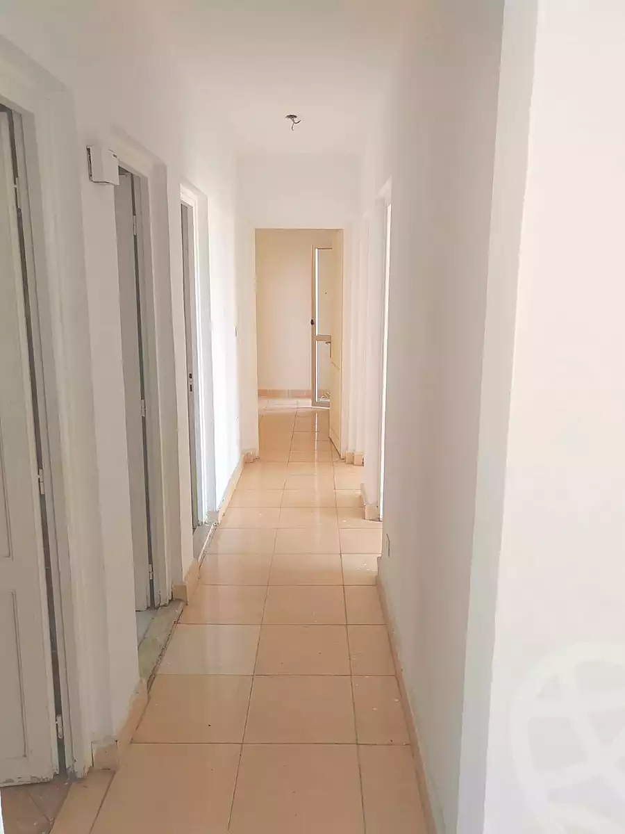 https://aqarmap.com.eg/ar/listing/7199525-for-sale-cairo-new-cairo-lrhb-city-mtdd-lrhb-phase-9