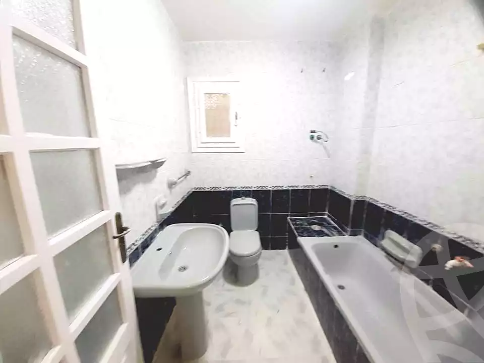 https://aqarmap.com.eg/en/listing/7199635-for-sale-alexandria-al-agamy-shataa-el-nakheel
