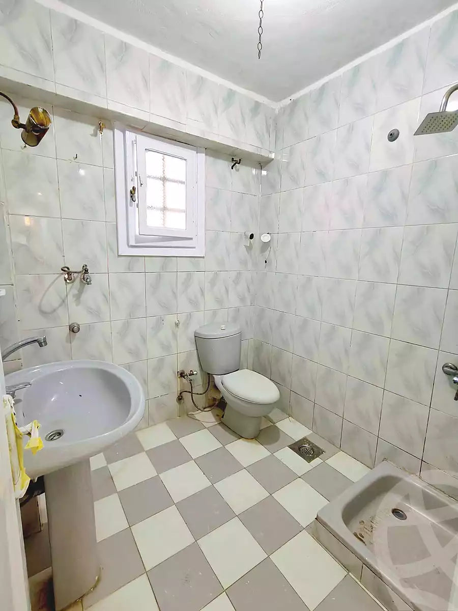 https://aqarmap.com.eg/en/listing/7199843-for-sale-alexandria-al-agamy-shataa-el-nakheel