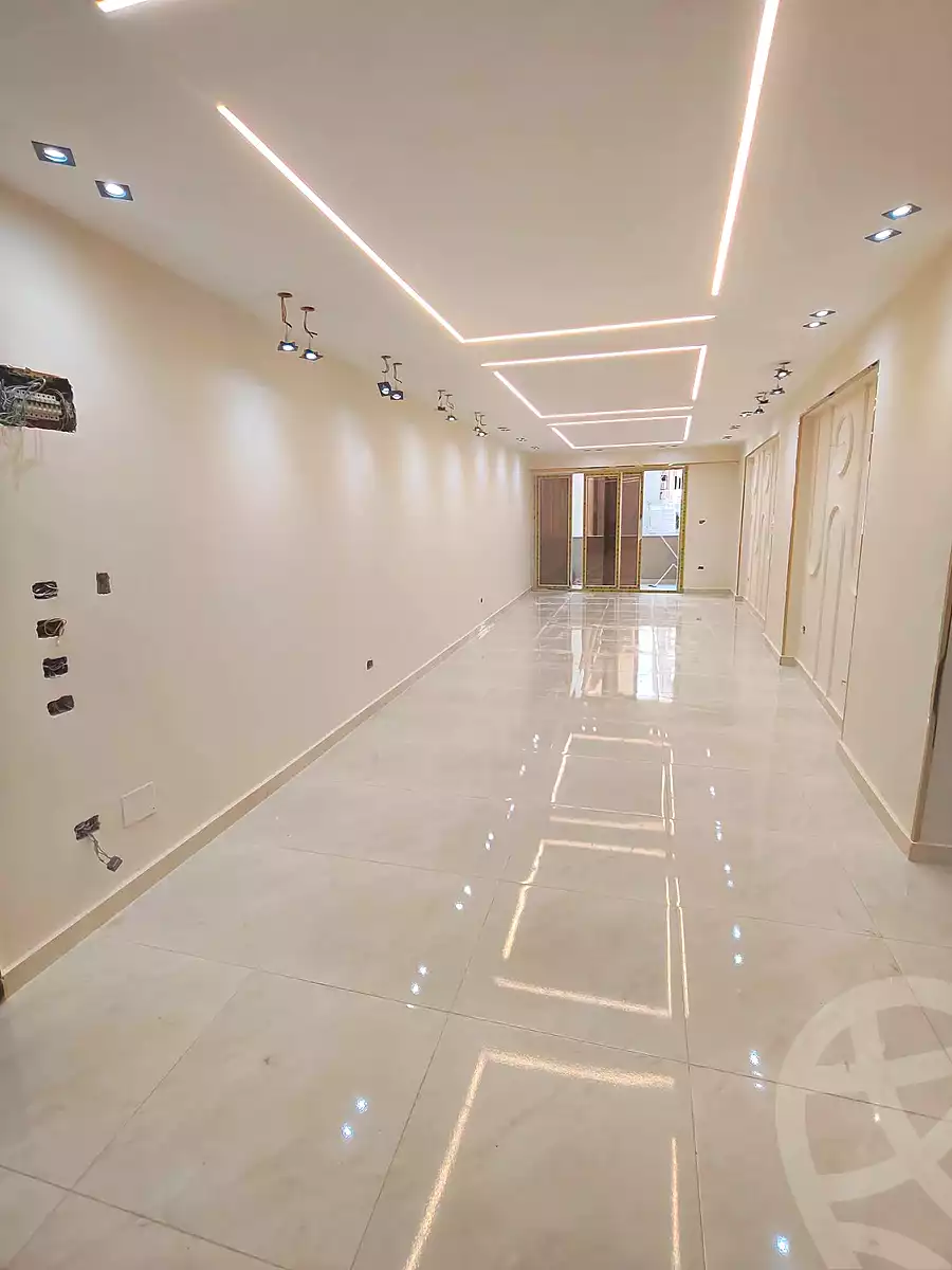 https://aqarmap.com.eg/ar/listing/7199928-for-sale-alexandria-sydy-bshr-sydy-bshr-qbly-street-17