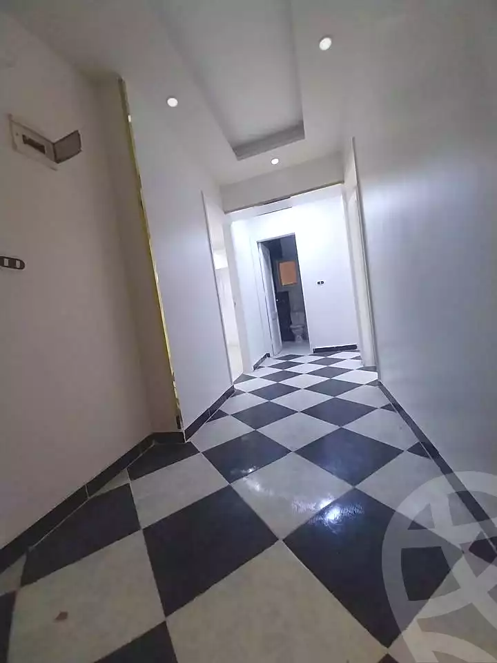 https://aqarmap.com.eg/ar/listing/7200087-for-sale-alexandria-al-agamy-shataa-el-nakheel