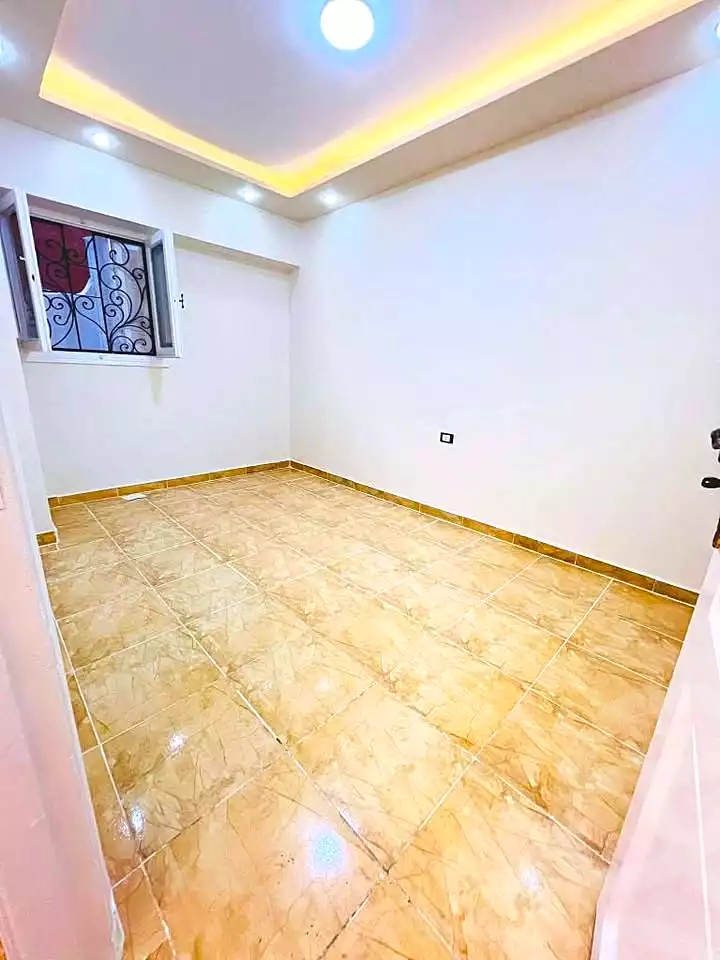 https://aqarmap.com.eg/en/listing/7200110-for-sale-alexandria-al-agamy-shataa-el-nakheel