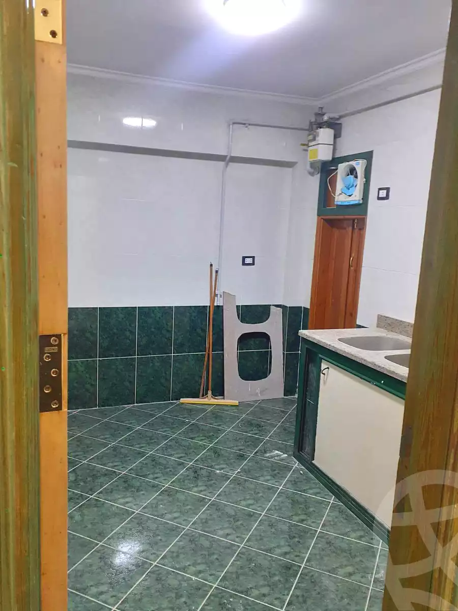 https://aqarmap.com.eg/en/listing/7200474-for-rent-cairo-helwan-helwan-el-sharkeya-khesro-basha-st