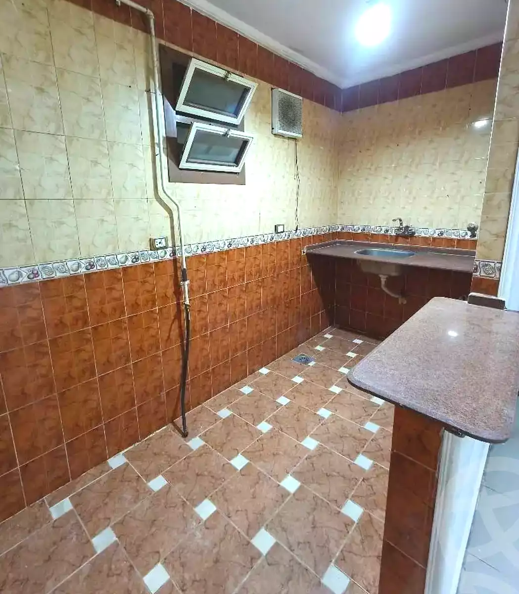 https://aqarmap.com.eg/en/listing/7200565-for-sale-alexandria-lsywf-el-falki