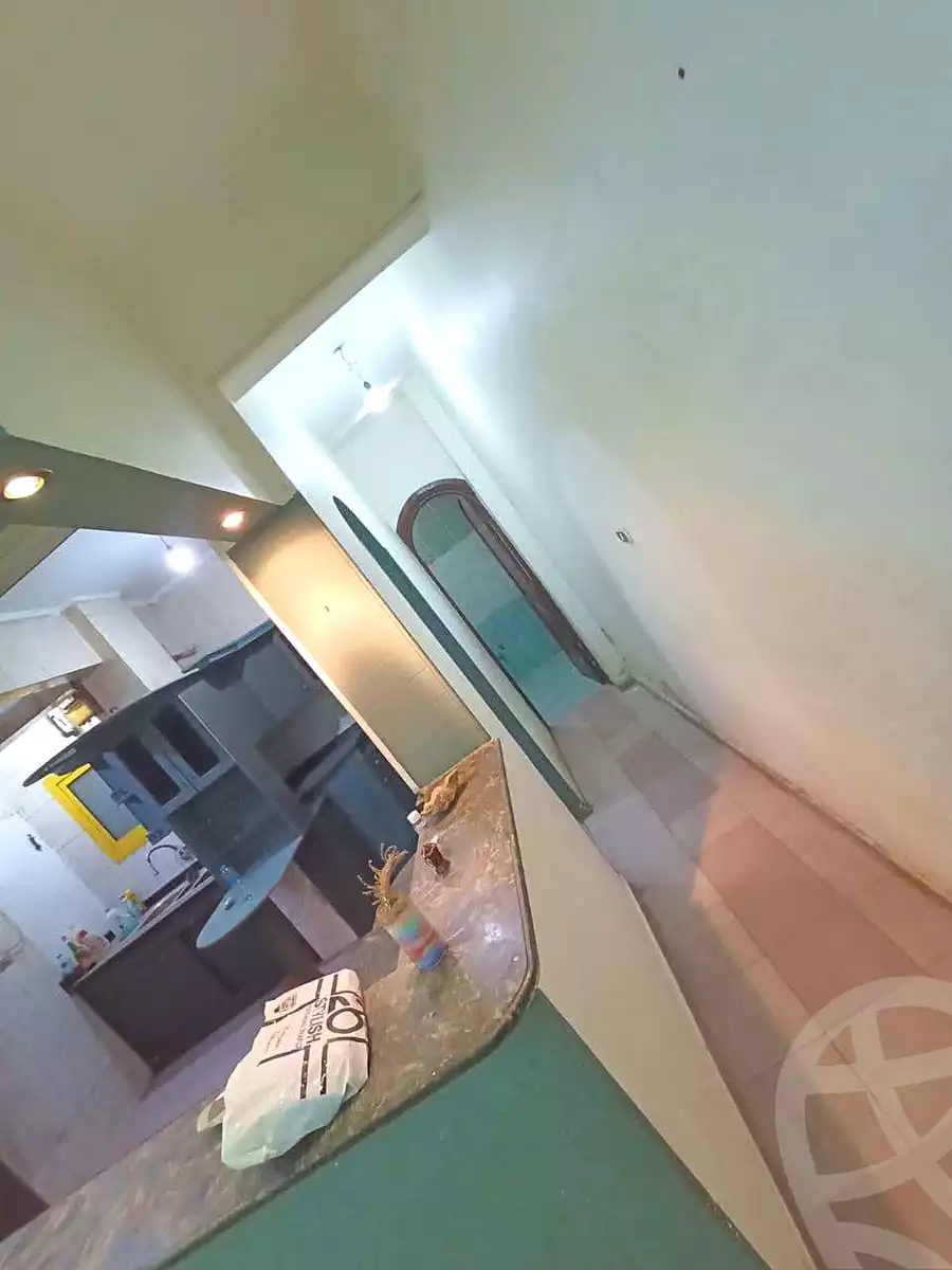 https://aqarmap.com.eg/en/listing/7200647-for-sale-cairo-helwan-helwan-el-sharkeya-thabit-basha-st