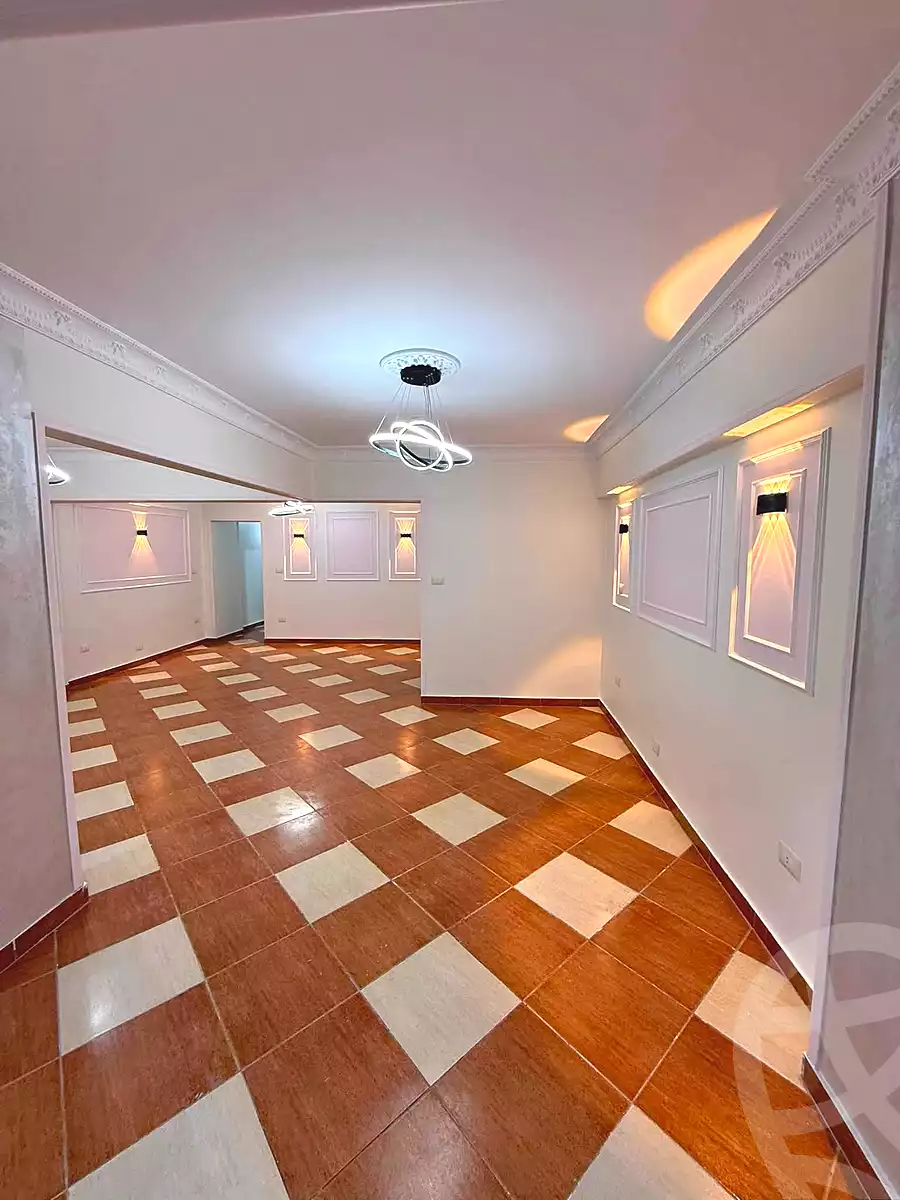 https://aqarmap.com.eg/ar/listing/7200693-for-sale-alexandria-el-asafra-l-sfr-bhry