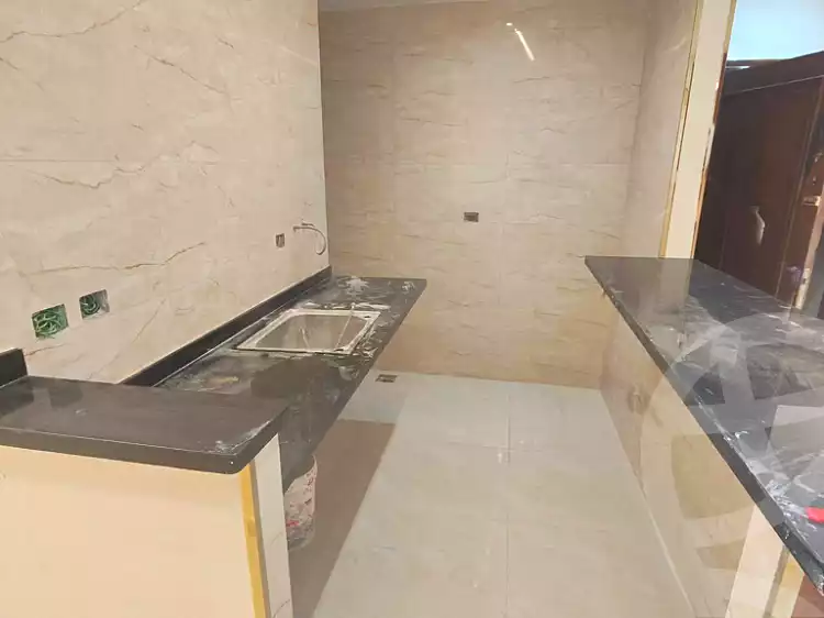 https://aqarmap.com.eg/ar/listing/7199596-for-sale-alexandria-sydy-bshr-sydy-bshr-qbly-street-17