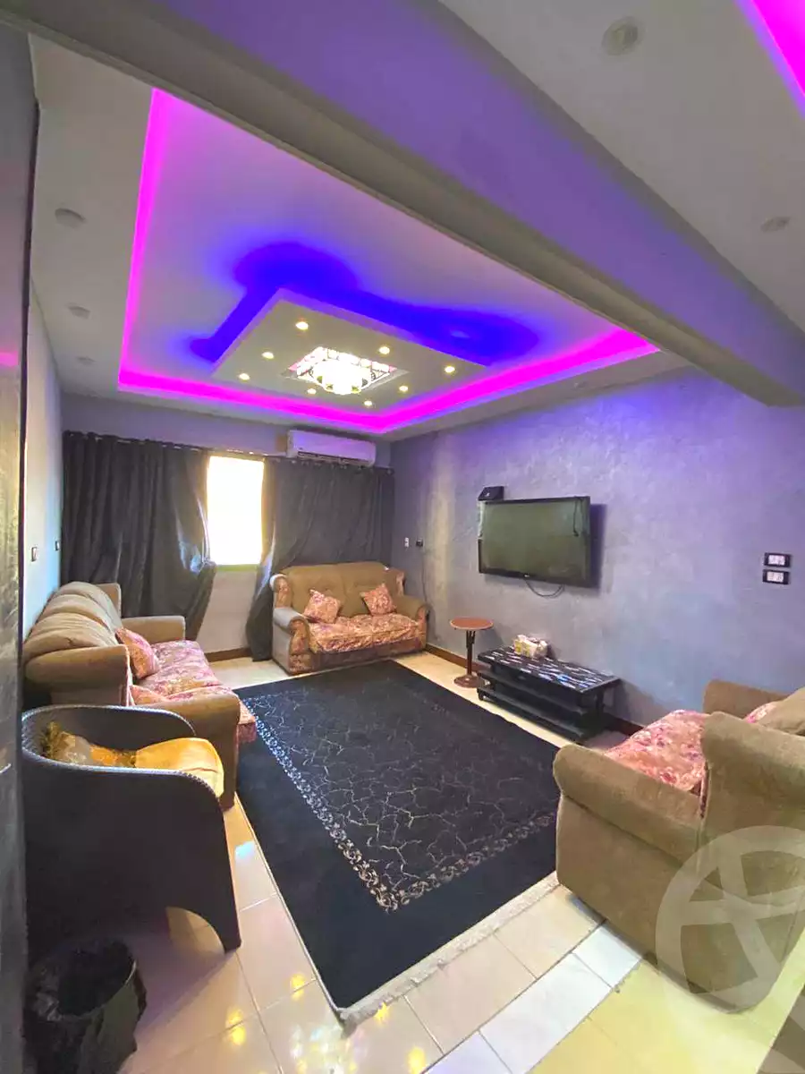 https://aqarmap.com.eg/ar/listing/7200779-for-sale-cairo-helwan-helwan-el-sharkeya-heidar-st