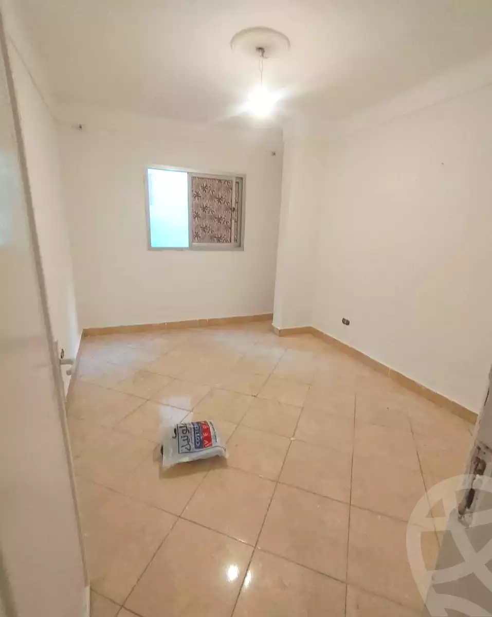 https://aqarmap.com.eg/ar/listing/7200843-for-sale-alexandria-sydy-bshr-sydy-bshr-bhry-gamal-abd-el-nasir-st