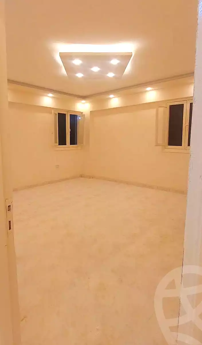 https://aqarmap.com.eg/en/listing/7201131-for-sale-alexandria-al-agamy-el-hanouvel