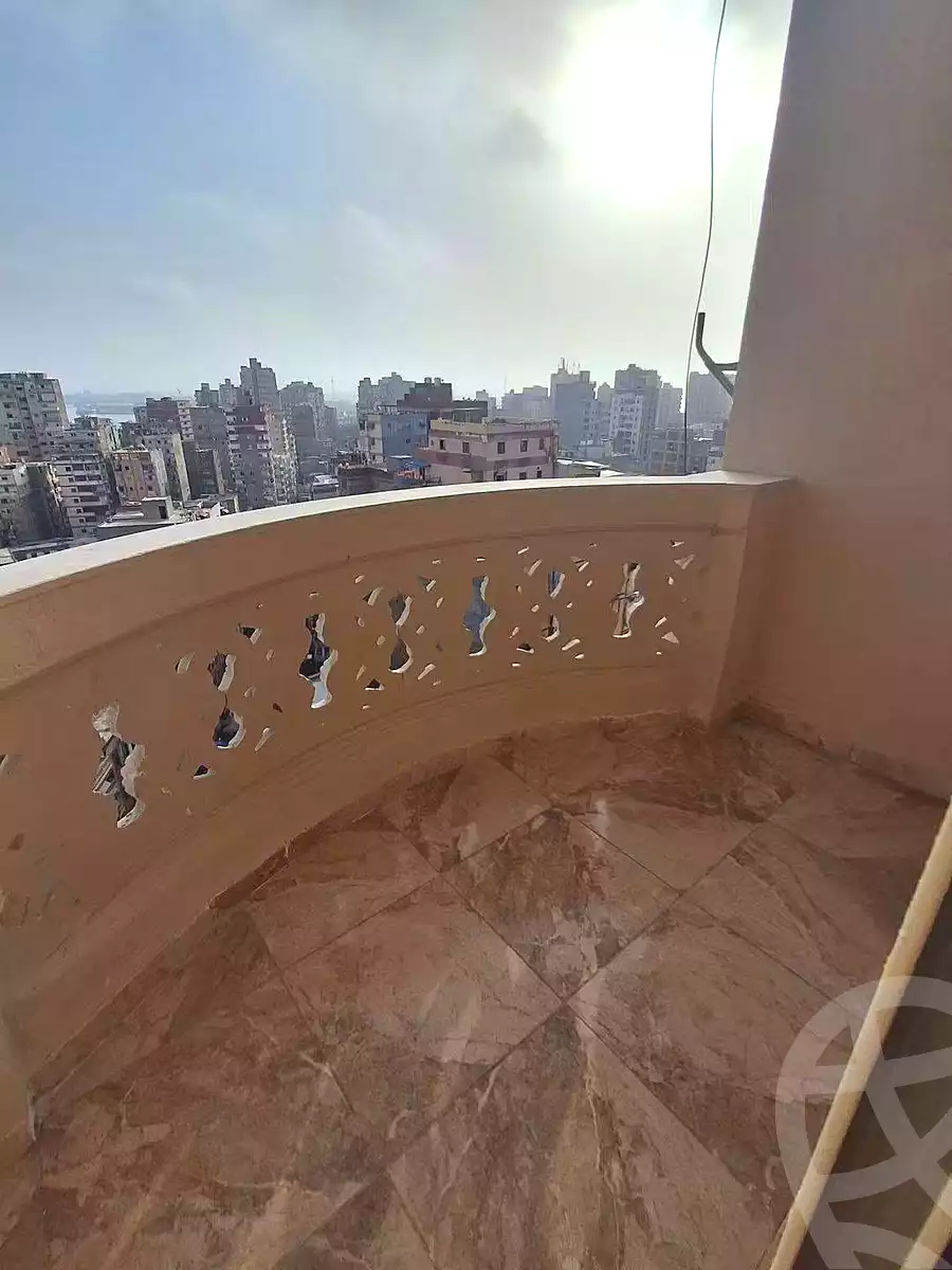 https://aqarmap.com.eg/en/listing/7201258-for-sale-alexandria-rs-ltyn