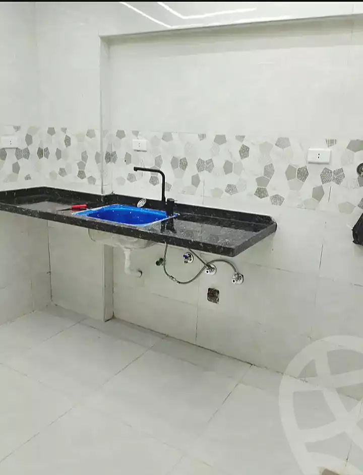 https://aqarmap.com.eg/en/listing/7201287-for-sale-alexandria-al-agamy-el-hanouvel