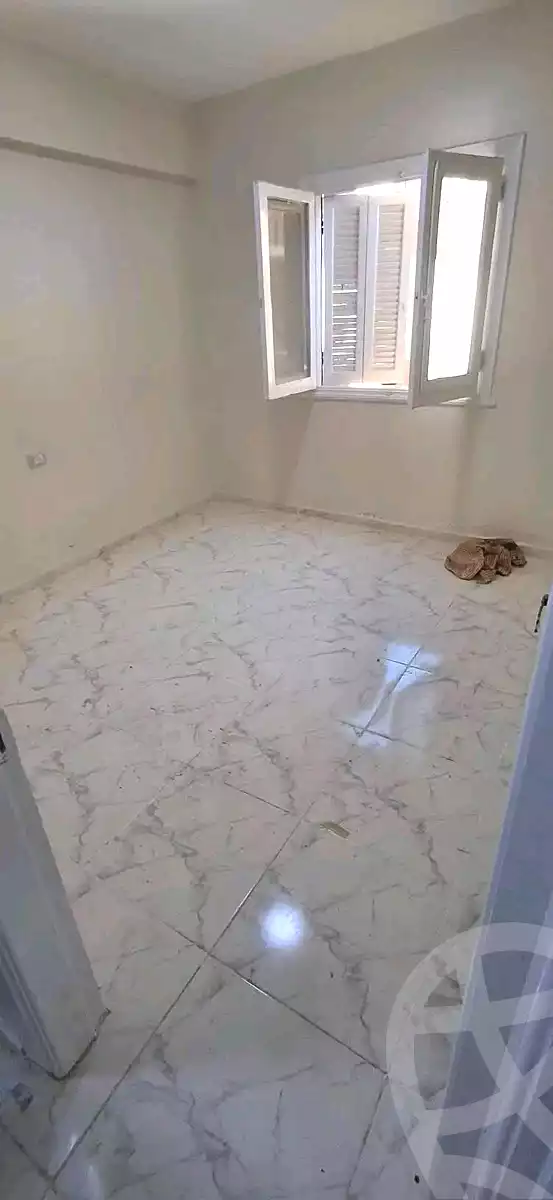 https://aqarmap.com.eg/en/listing/7201382-for-rent-alexandria-al-agamy-lbytsh-shahr-al-assal-st