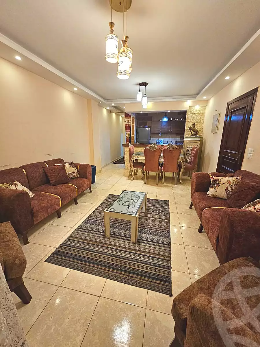 https://aqarmap.com.eg/ar/listing/7201433-for-rent-cairo-6th-of-october-el-ahyaa-neighborhood-2nd-divided-from-al-kafrawei-st