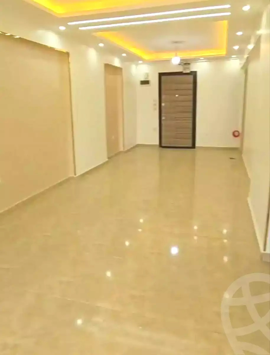 https://aqarmap.com.eg/ar/listing/7201469-for-sale-alexandria-el-asafra-l-sfr-bhry