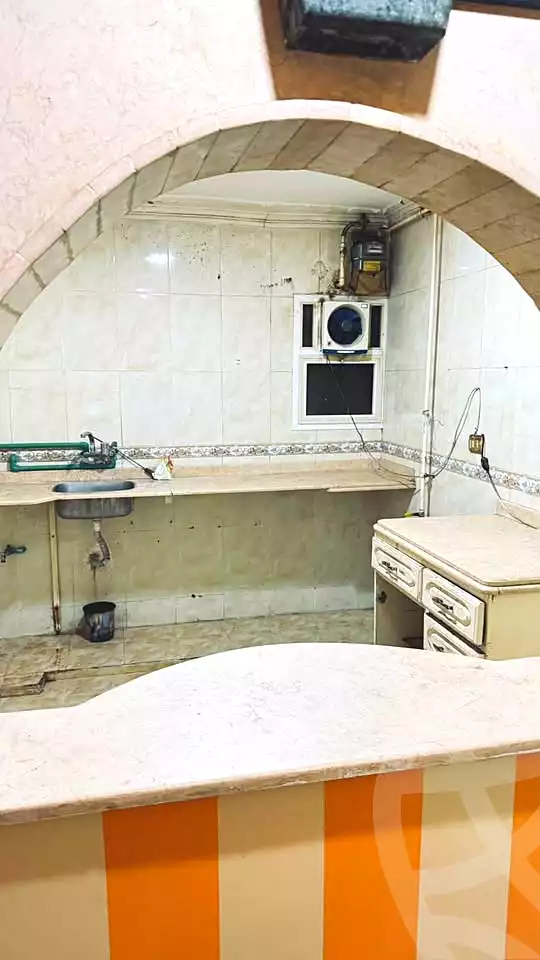 https://aqarmap.com.eg/en/listing/7201943-for-sale-alexandria-al-agamy-el-hanouvel-el-kholafaa-el-rashdeen-st