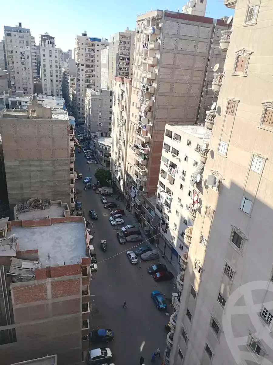 https://aqarmap.com.eg/ar/listing/7201959-for-sale-alexandria-sydy-bshr-sydy-bshr-qbly-hassan-refaat-st