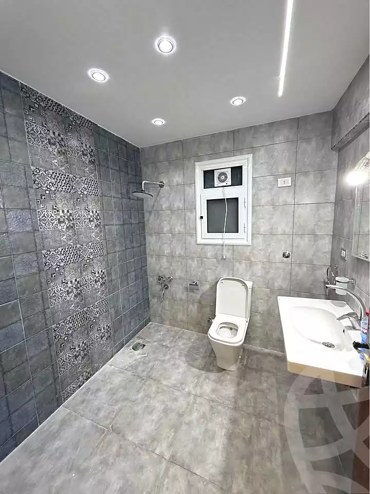 https://aqarmap.com.eg/en/listing/7202059-for-sale-alexandria-miami-el-sayed-radwan-st