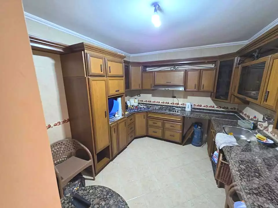 https://aqarmap.com.eg/en/listing/7202297-for-sale-alexandria-roshdy-roushdy-basha-st