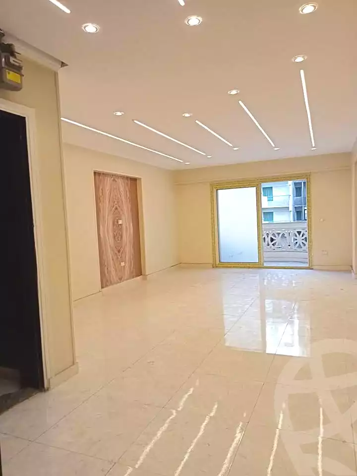 https://aqarmap.com.eg/ar/listing/7202316-for-sale-alexandria-sydy-bshr-sydy-bshr-bhry-gamal-abd-el-nasir-st