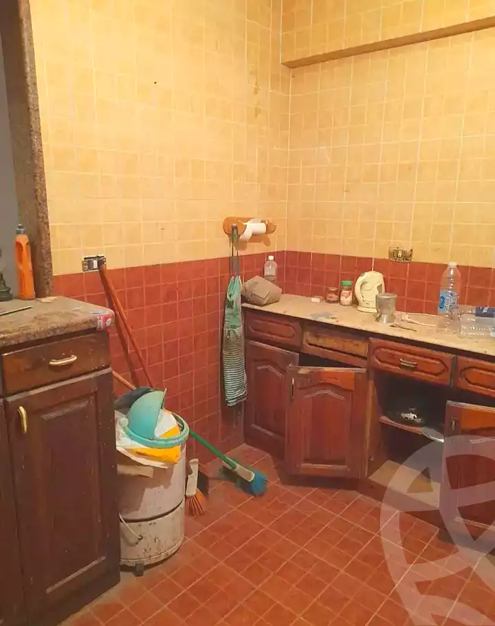 https://aqarmap.com.eg/ar/listing/7202352-for-sale-alexandria-al-agamy-el-hanouvel-kasr-al-quiri-st-1