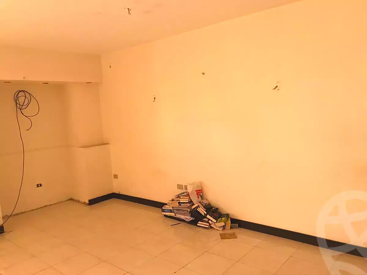 https://aqarmap.com.eg/ar/listing/7202482-for-sale-cairo-new-cairo-el-narges-el-narges-omarat-mohamed-sabry-abu-alam-st