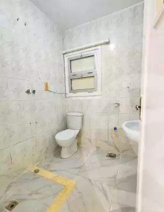 https://aqarmap.com.eg/ar/listing/7202532-for-sale-alexandria-al-agamy-shataa-el-nakheel