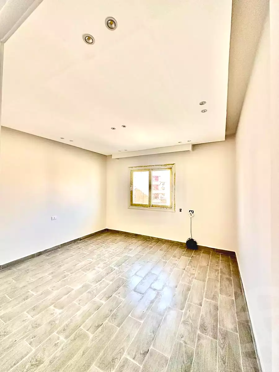 https://aqarmap.com.eg/ar/listing/7202574-for-sale-cairo-new-cairo-south-investors-zizinia-st