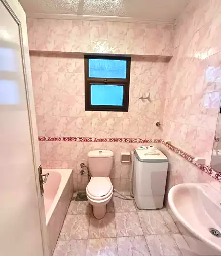 https://aqarmap.com.eg/en/listing/7202597-for-sale-alexandria-el-montazah-el-geesh