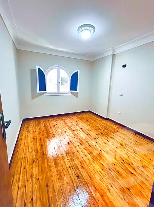 https://aqarmap.com.eg/en/listing/7202622-for-sale-alexandria-al-agamy-el-hanouvel-kasr-al-quiri-st-1