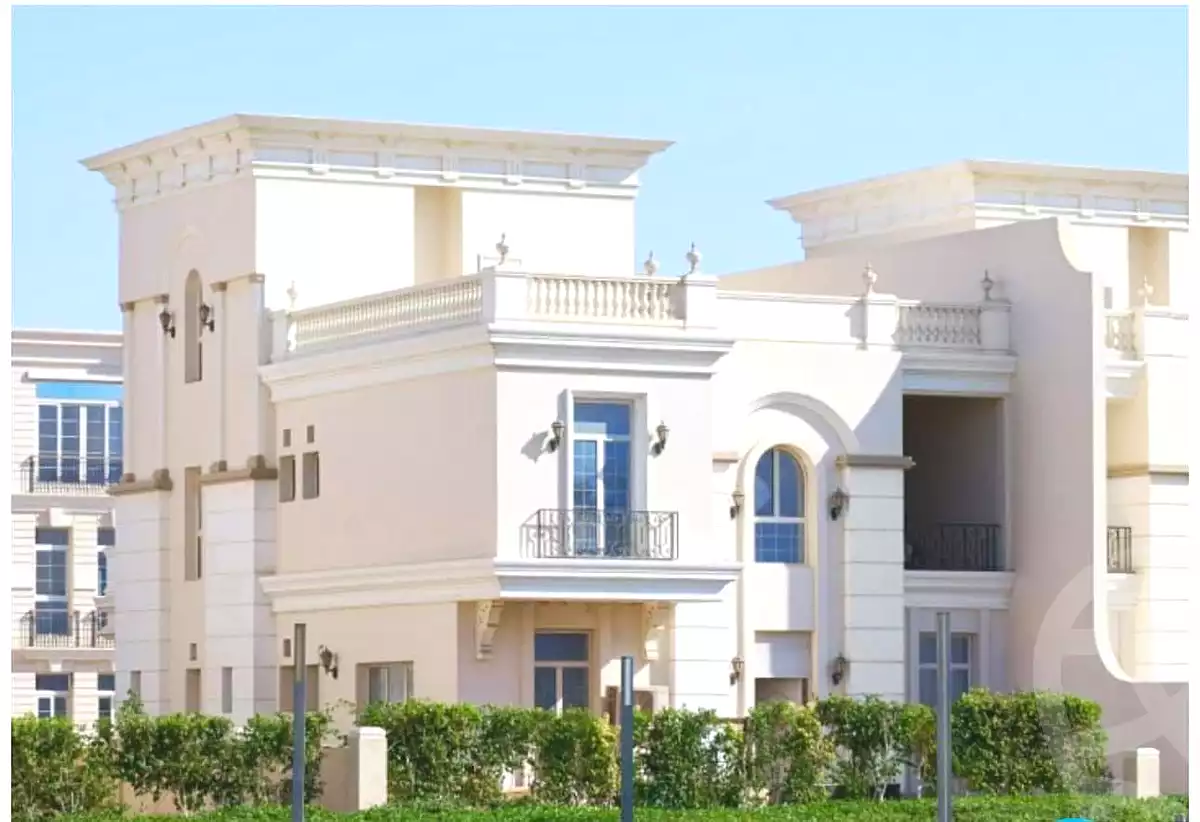 https://aqarmap.com.eg/ar/listing/7202642-for-sale-cairo-new-administrative-capital-r5-granville-compound-founders