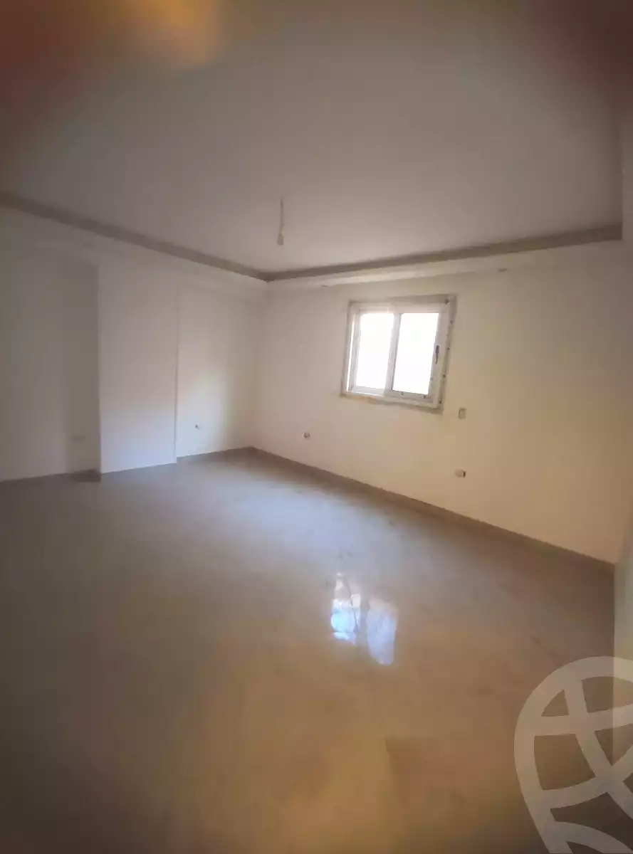 https://aqarmap.com.eg/ar/listing/7202722-for-sale-cairo-helwan-hadayek-helwan-el-eshrein-st