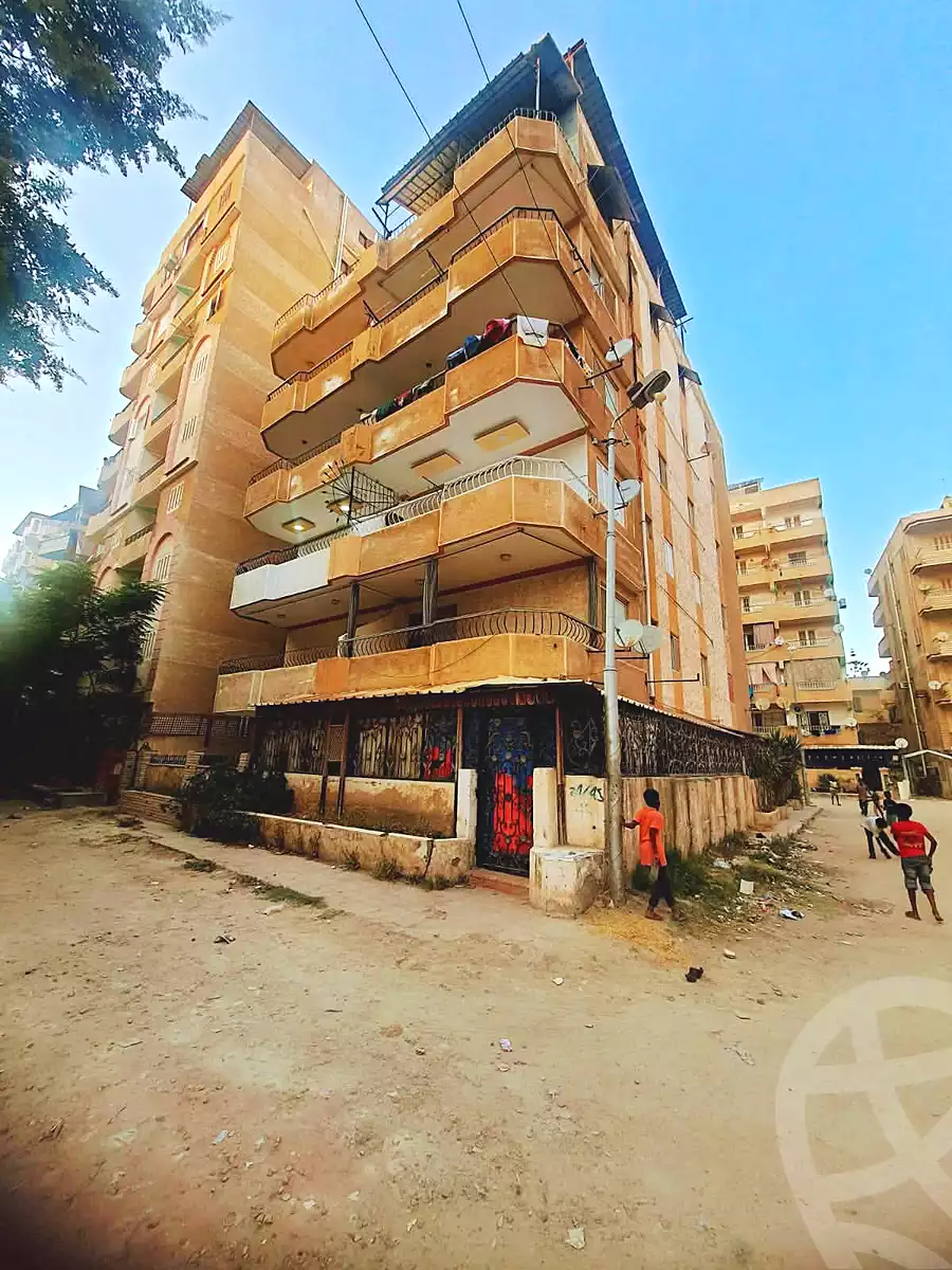 https://aqarmap.com.eg/ar/listing/7203136-for-sale-alexandria-al-agamy-shataa-el-nakheel-street-12