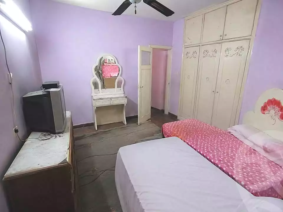https://aqarmap.com.eg/en/listing/7203139-for-rent-cairo-helwan-el-shareaa-el-sharby-st