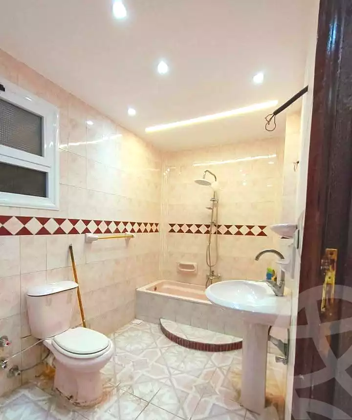 https://aqarmap.com.eg/ar/listing/7203257-for-rent-alexandria-al-agamy-lbytsh-belia-st