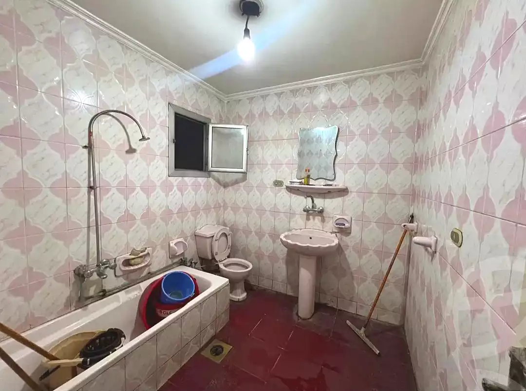 https://aqarmap.com.eg/en/listing/7203492-for-sale-alexandria-lsywf-gamila-abu-herid-st