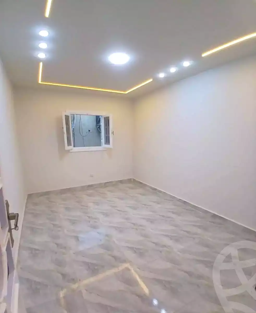 https://aqarmap.com.eg/ar/listing/7203674-for-sale-alexandria-al-agamy-el-hanouvel-abd-el-moneam-gaber-st