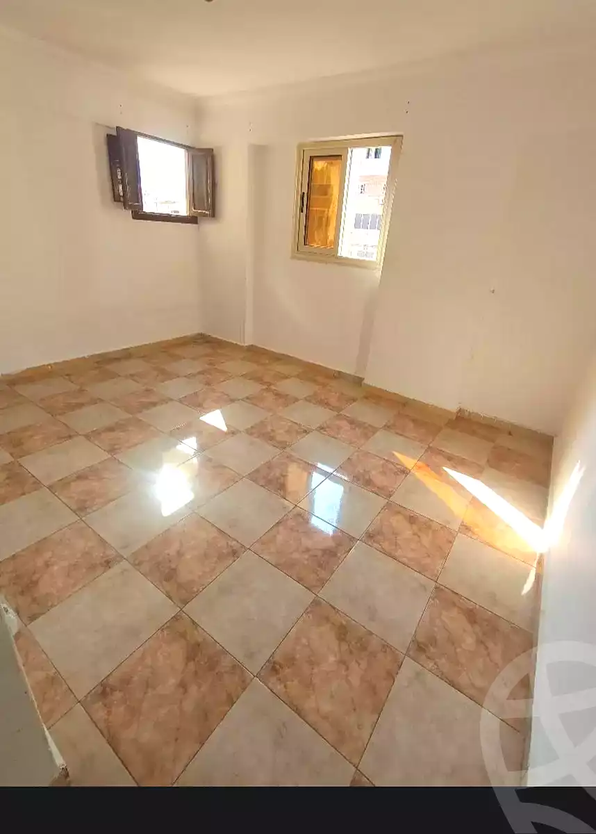 https://aqarmap.com.eg/ar/listing/7203836-for-sale-alexandria-sydy-bshr-sydy-bshr-bhry-shr-lsg-mhmd-bd-lslm