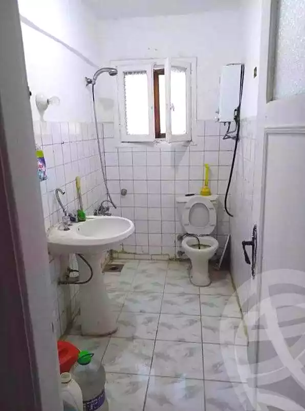 https://aqarmap.com.eg/en/listing/7203857-for-sale-alexandria-al-agamy-lbytsh-street-8