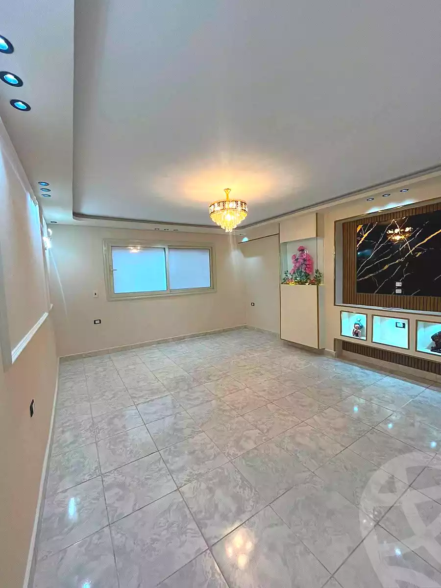 https://aqarmap.com.eg/ar/listing/7204124-for-sale-cairo-ain-shams
