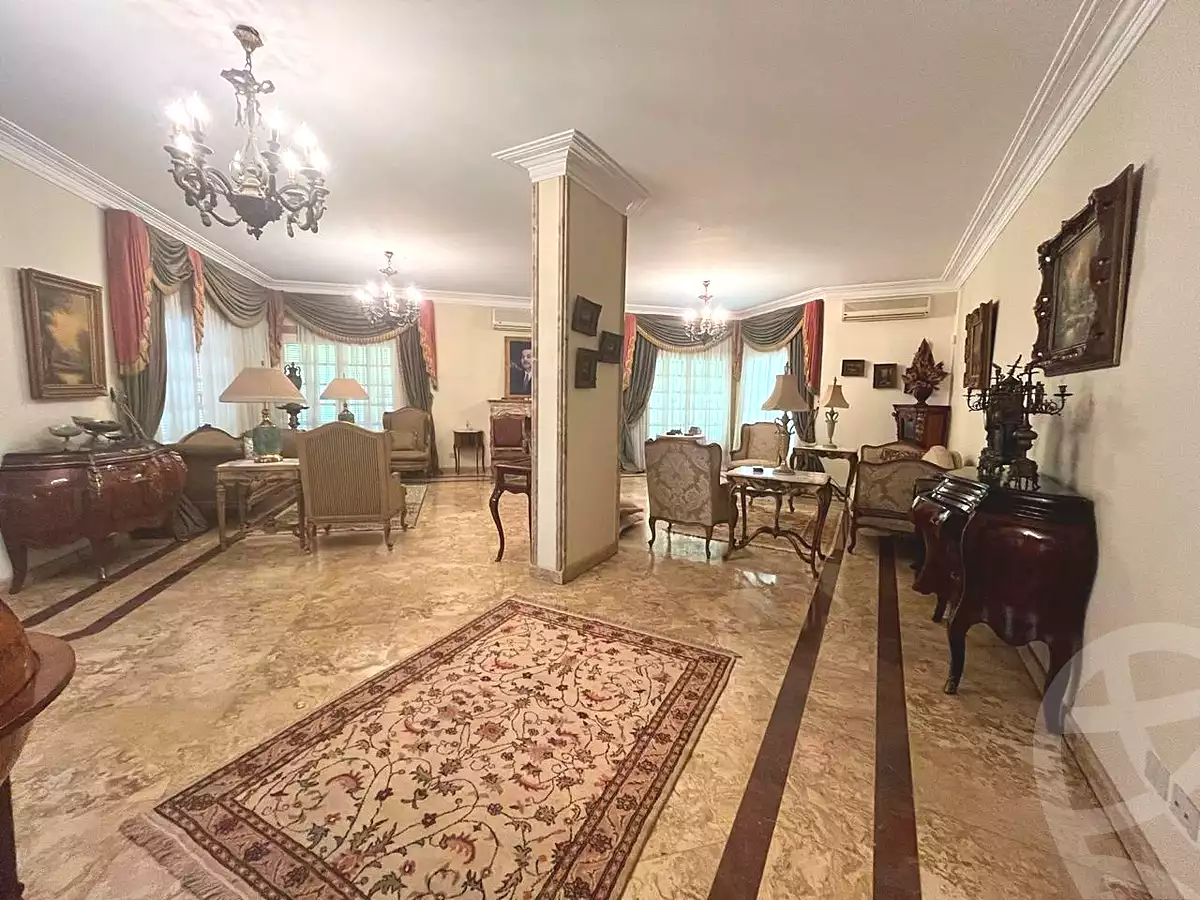 9 BR Villa in Al Rabwa, photo 7 of 28