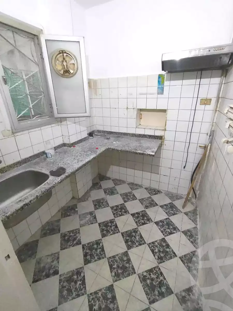https://aqarmap.com.eg/en/listing/7204539-for-sale-alexandria-sydy-bshr-sydy-bshr-bhry-shr-mhmwd-l-yswy