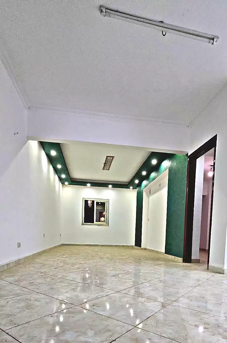 https://aqarmap.com.eg/ar/listing/7204563-for-sale-cairo-helwan-helwan-el-sharkeya-ismael-kamel-st