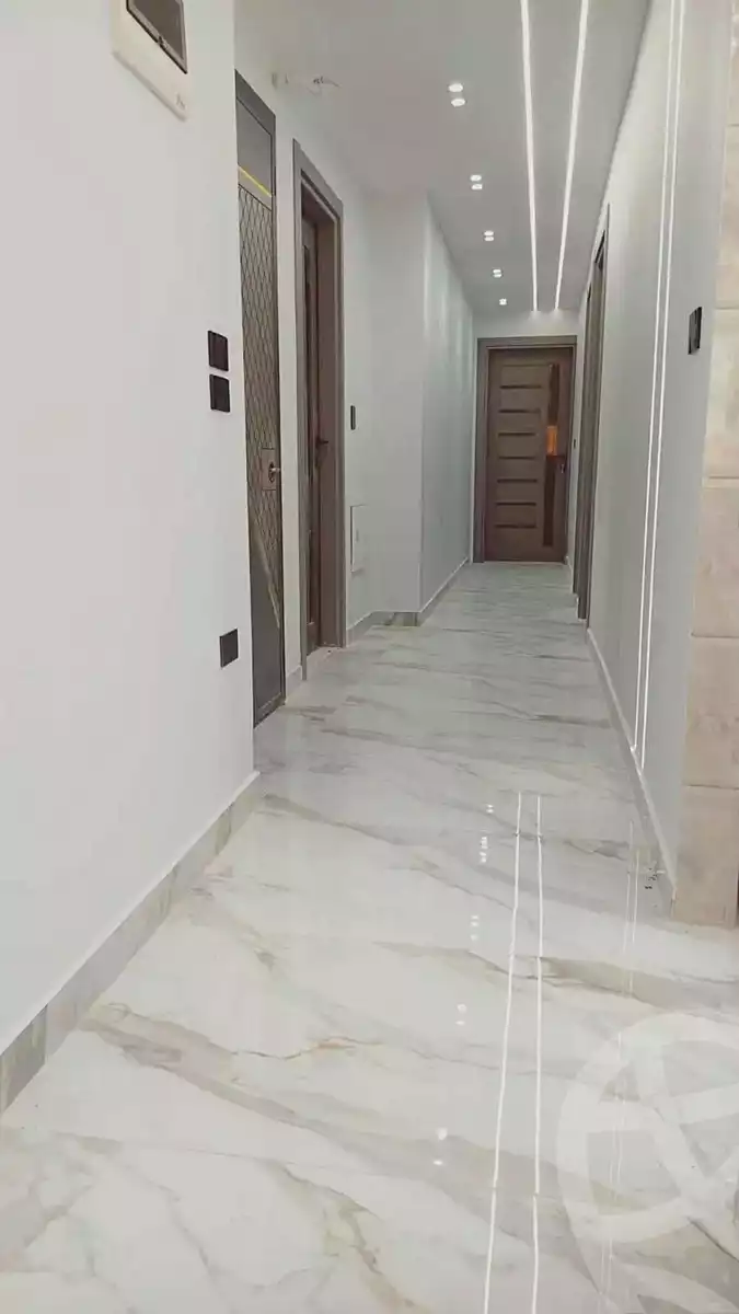 https://aqarmap.com.eg/ar/listing/7204582-for-rent-alexandria-moharram-bey