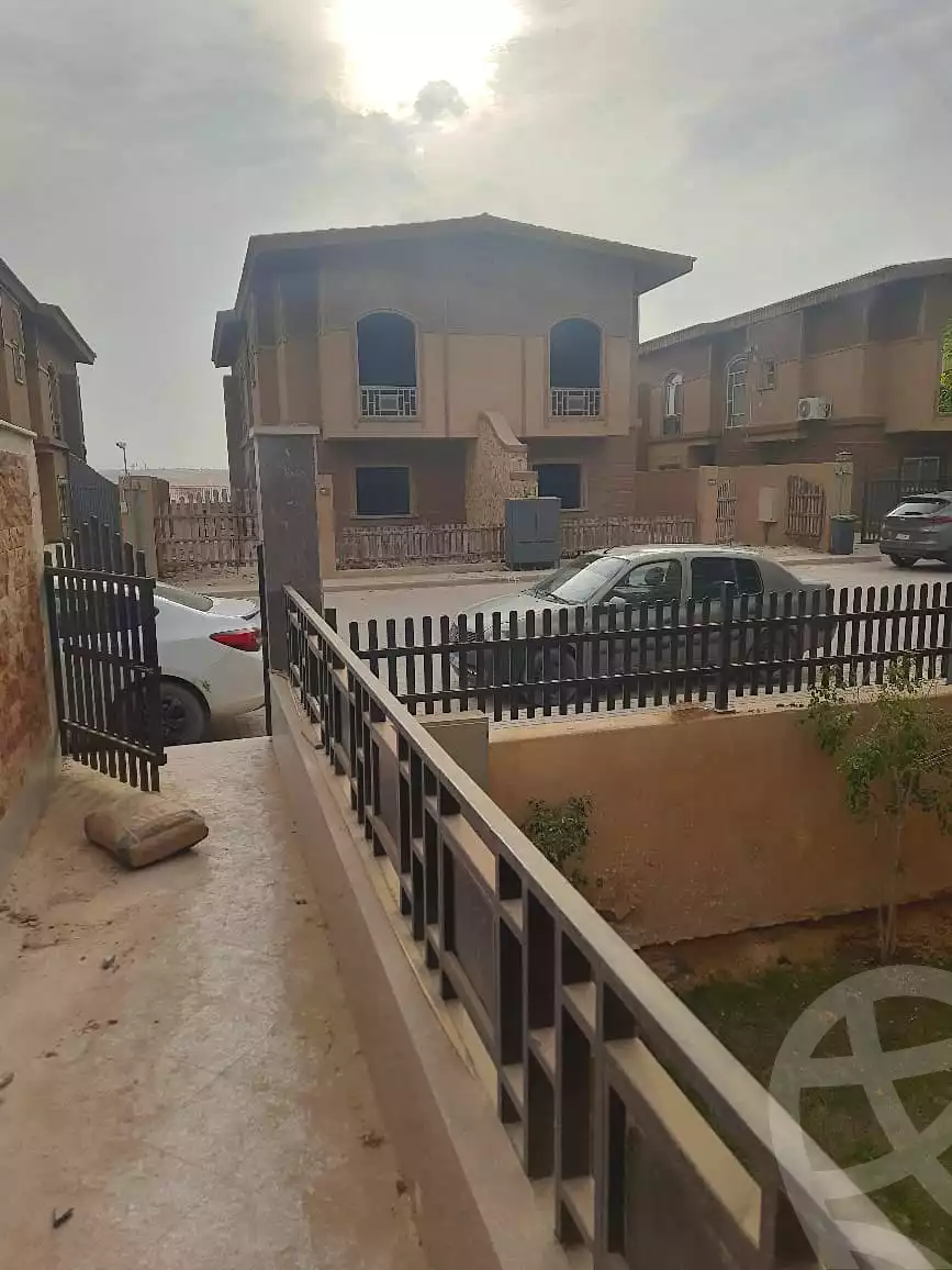 5 BR Villa in Pyramids Walk, photo 3 of 14