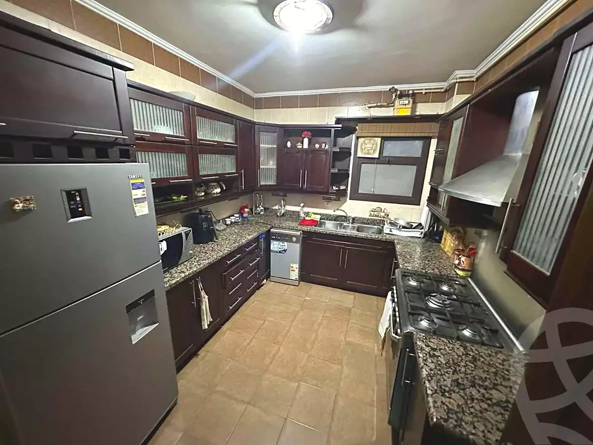 https://aqarmap.com.eg/ar/listing/7204695-for-sale-cairo-new-cairo-ganob-el-akadamiya-south-academy-h-amr-ibn-el-ass-st